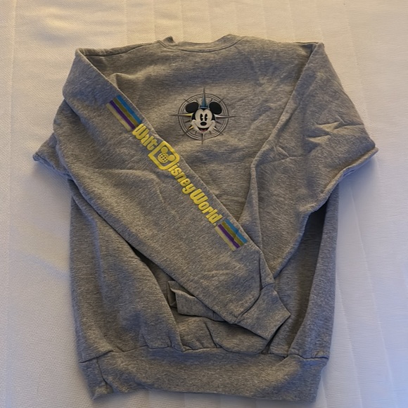 Disney | Sweatshirt | Walt Disney World “Discover the Magic” Sweatshirt - Picture 3 of 3